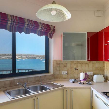 Beachfront 2 Bedroom Holiday Home Is-Sellum Bagian luar foto