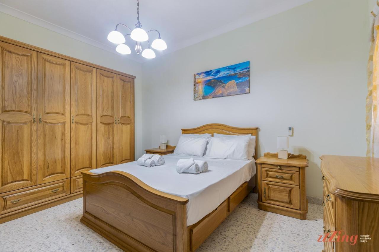 Beachfront 2 Bedroom Holiday Home Is-Sellum Bagian luar foto